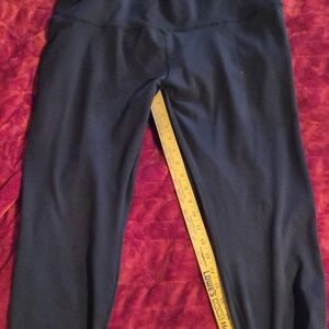 Sleek Black Women's Leggings